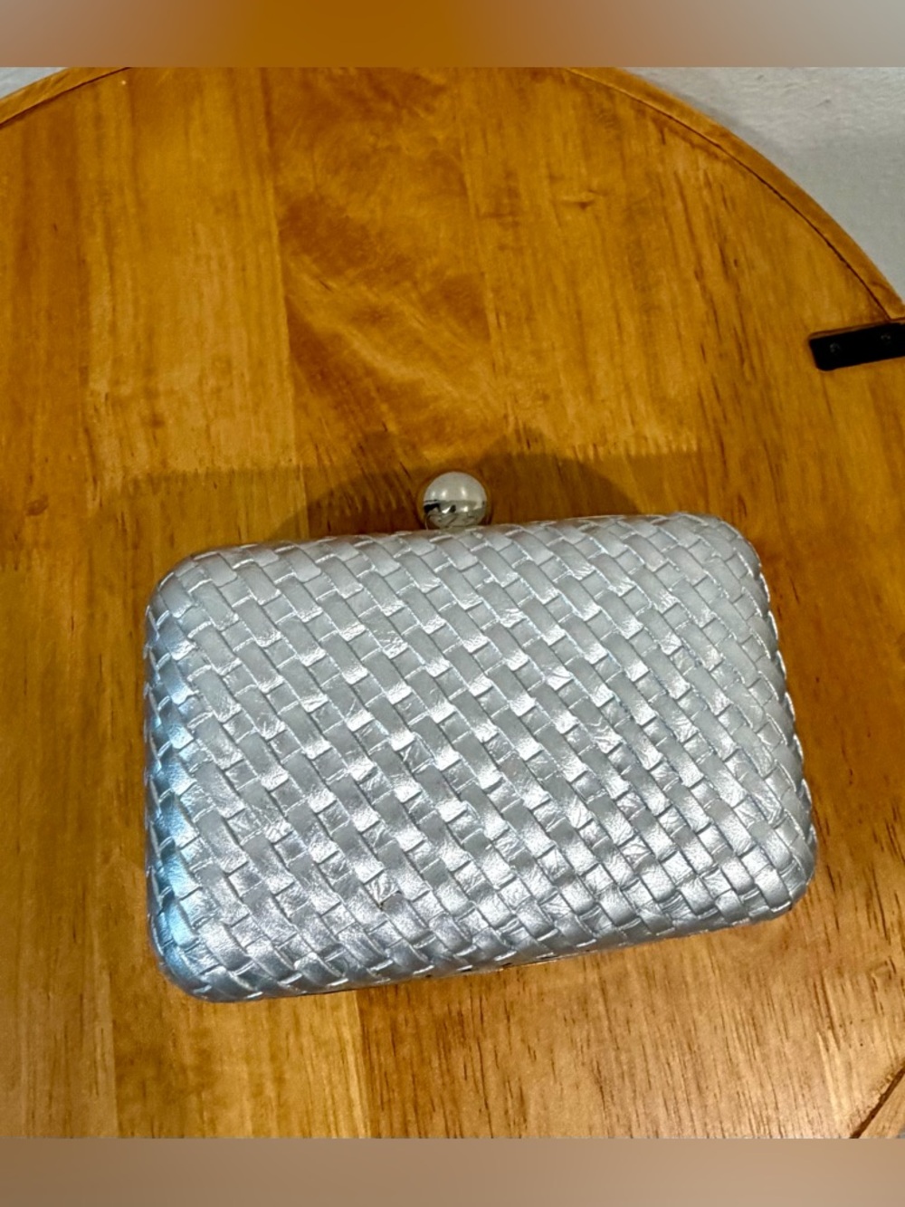 JESSICA McClintock silver clutch - Picture 5 of 6